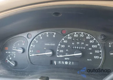 2000 Ford Explorer Xlt из США, поврежденный, VIN 1FMZU63E4YZB16522